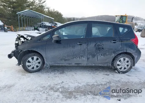 2015 Nissan Versa Note S (Sr) z USA, uszkodzony, nr VIN 3N1CE2CP4FL443396